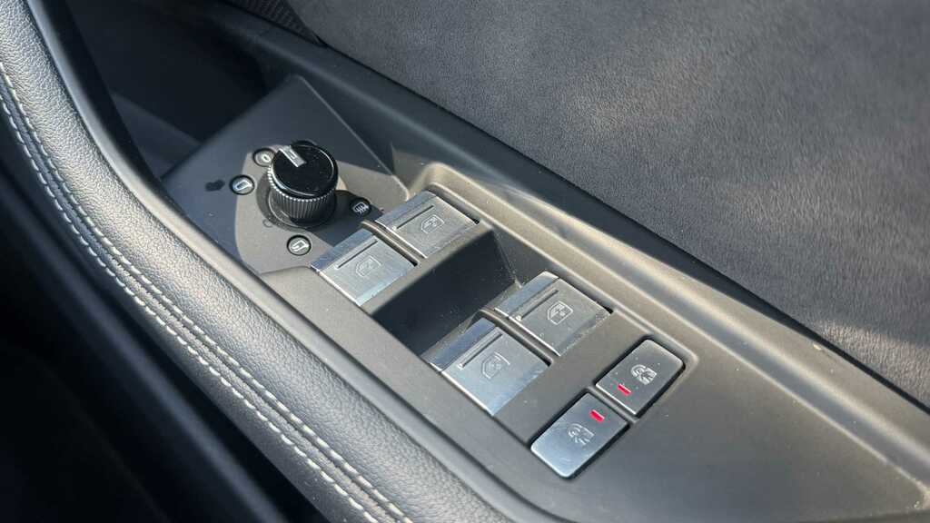 Audi E-tron 50 Sport Suv Quattro 71.2Kwh 11 Silver #17