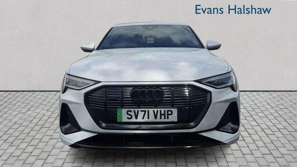 Audi E-tron 300Kw 55 Quattro 95Kwh S Line 2021 White #4