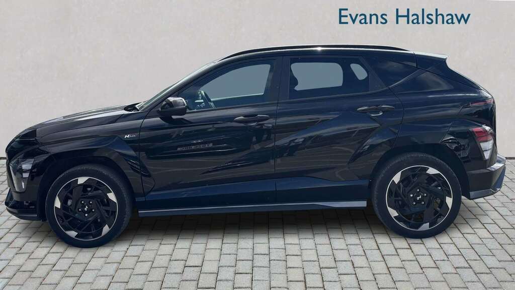 Hyundai Kona 160Kw N Line 65Kwh 2025 Black #3