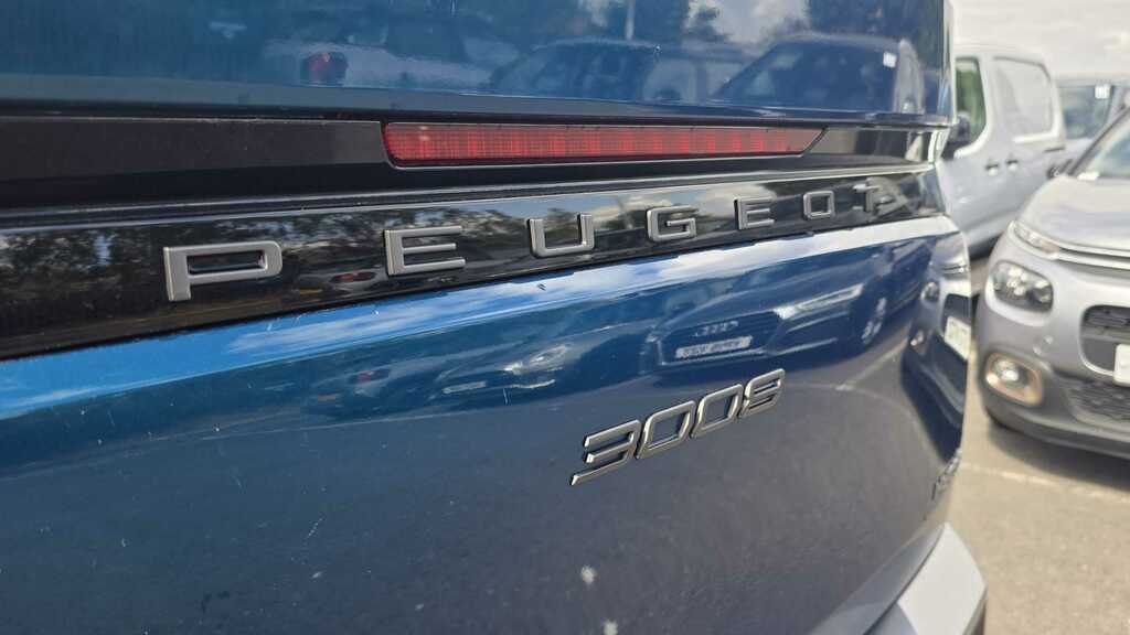 Peugeot 3008 Gt E-dsc6 Euro 6 Black #16