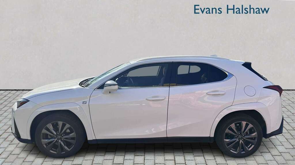 Lexus UX 250H 2.0 F-sport Cvt Nav 2023 White #3
