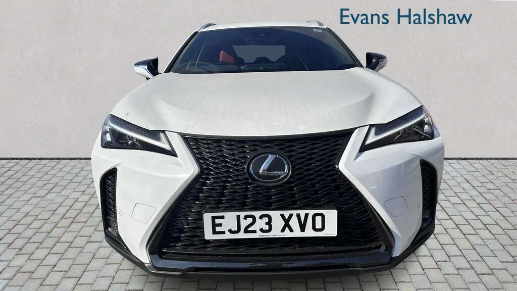 Lexus UX 250H 2.0 F-sport Cvt Nav 2023 White #4