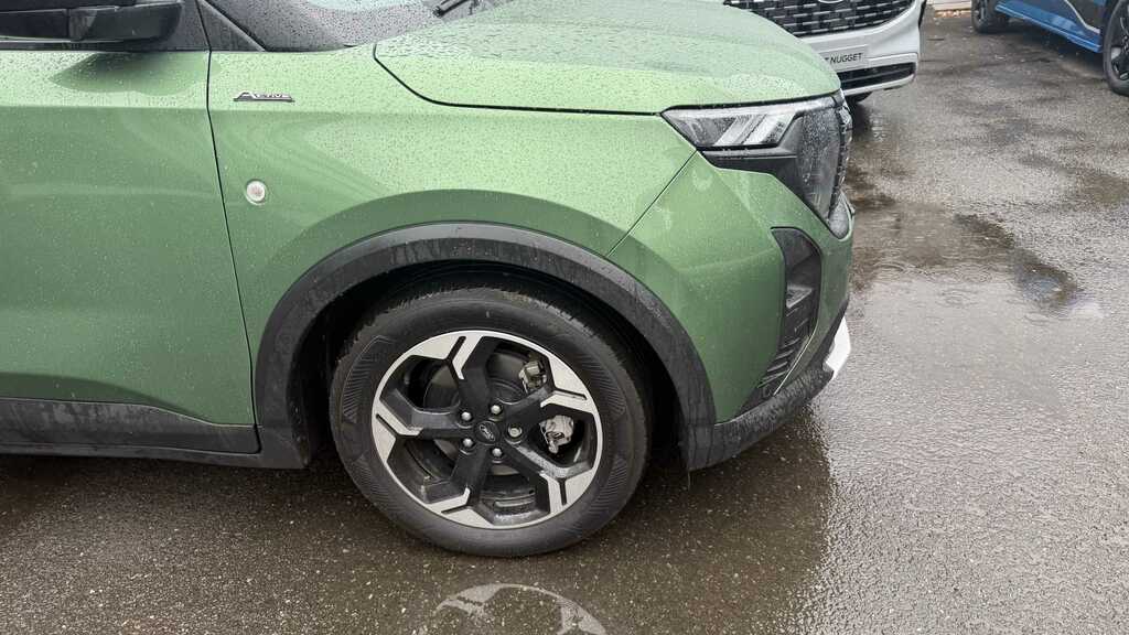 Ford Tourneo Courier 100Kw Active 43Kwh 2025 Green #2