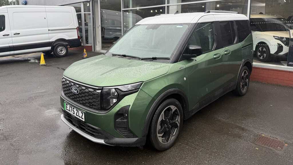 Ford Tourneo Courier 100Kw Active 43Kwh 2025 Green #5