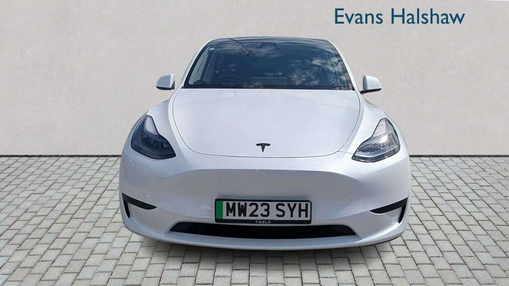 Tesla Model Y Rwd 2023 White #4