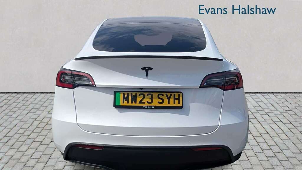 Tesla Model Y Rwd 2023 White #5