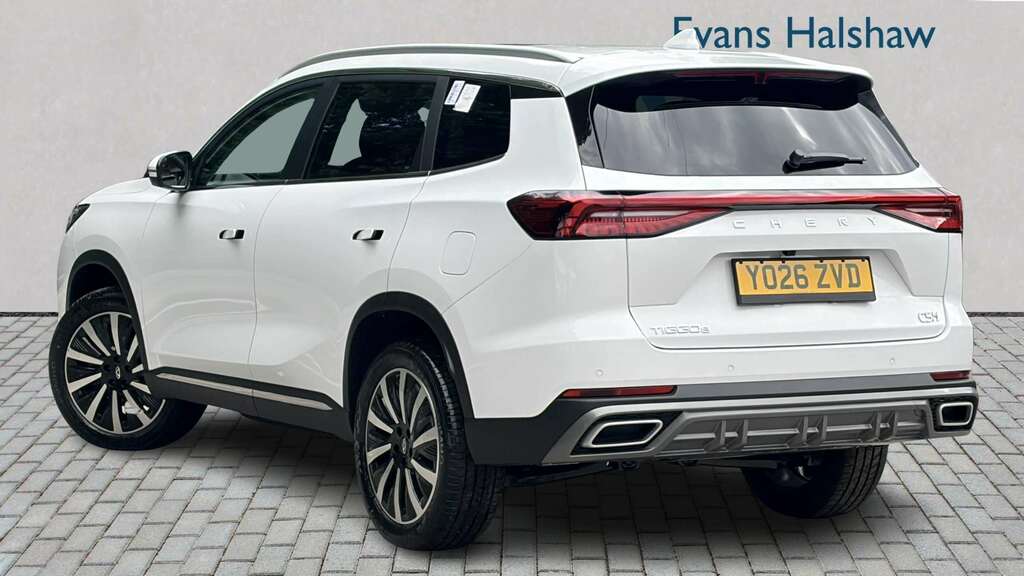 Chery Tiggo 8 1.5T Phev Summit Dht 2026 White #2