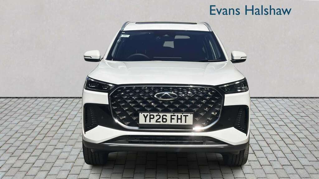 Chery Tiggo 8 1.5T Phev Summit Dht 2026 White #3
