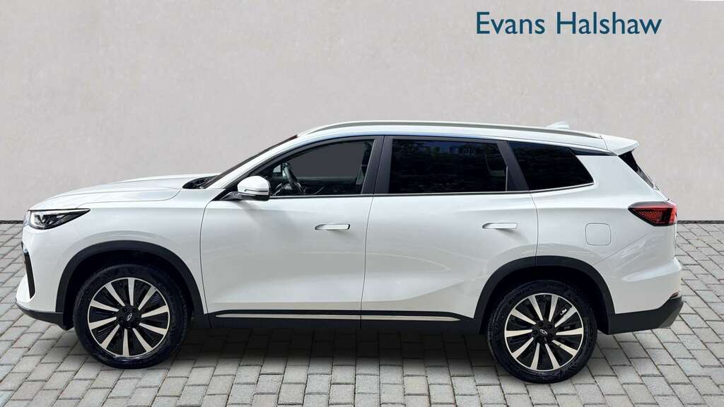 Chery Tiggo 8 1.5T Phev Summit Dht 2026 White #6