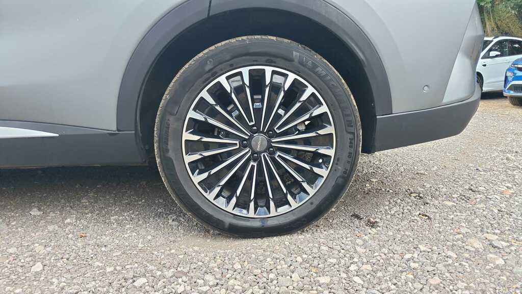 Omoda 9 1.5T Shs 34.46Kwh Noble Suv Plug-in Hyb  #8