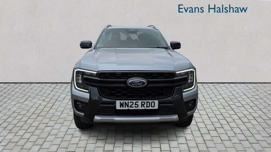 Ford Ranger 3.0T V6 Ecoboost Raptor Pickup Double Cab Petr #2