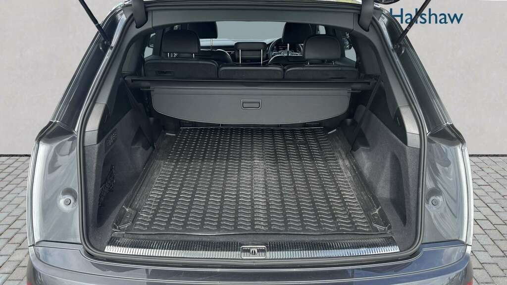 Audi Q7 3.0 Tdi V6 50 Black Edition Suv Tiptron White #7