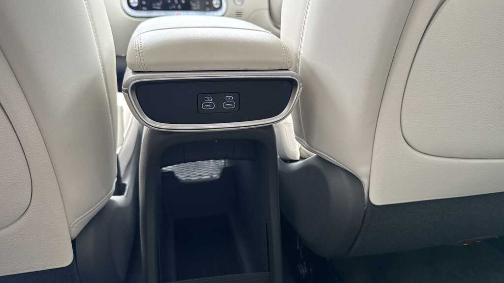 Genesis GV60 Gv60 234Kw Sport 84Kwh Awd Green #14
