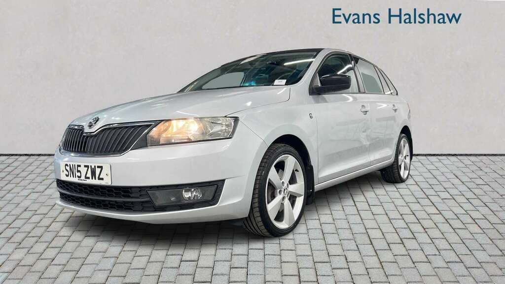 Skoda Rapid Spaceback 1.6 Tdi Cr Se Sport - Pan Roof White #2