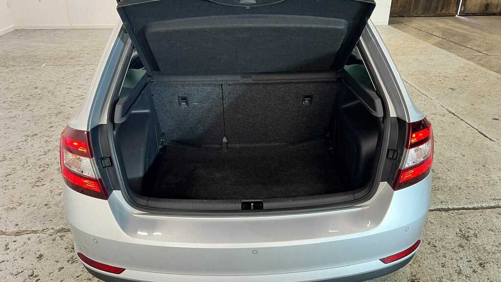 Skoda Rapid Spaceback 1.6 Tdi Cr Se Sport - Pan Roof White #12