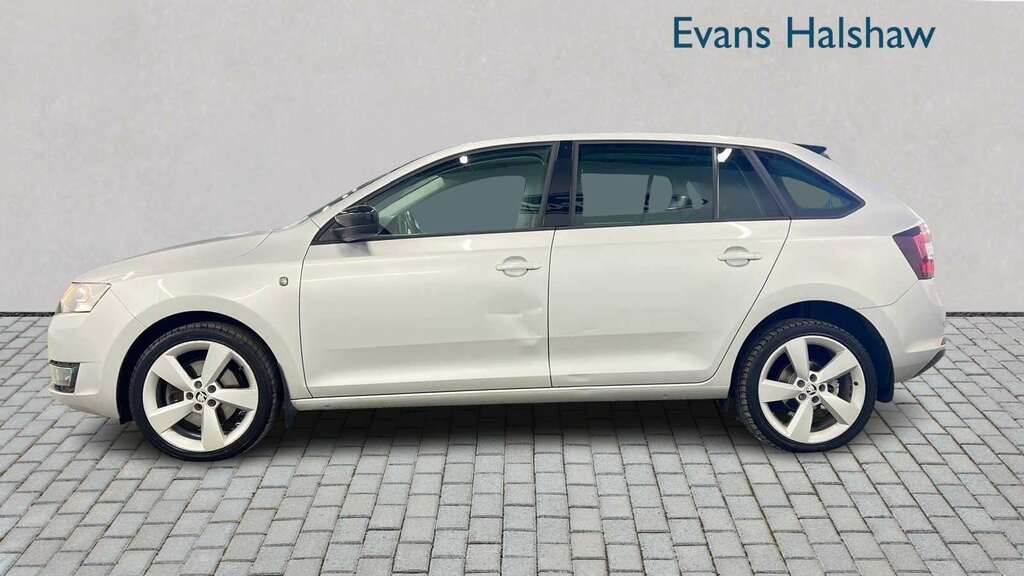 Skoda Rapid Spaceback 1.6 Tdi Cr Se Sport - Pan Roof White #9
