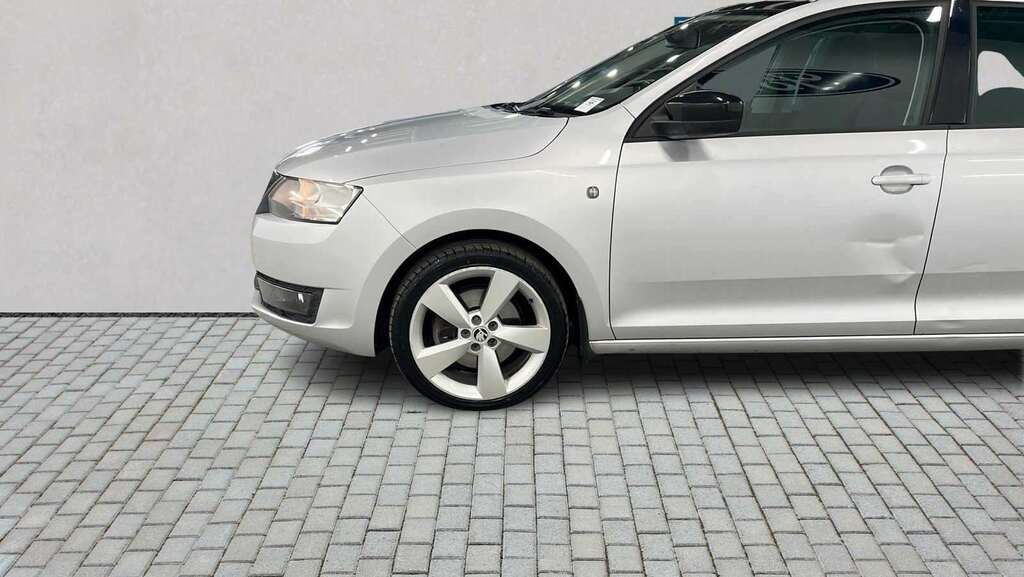 Skoda Rapid Spaceback 1.6 Tdi Cr Se Sport - Pan Roof White #5