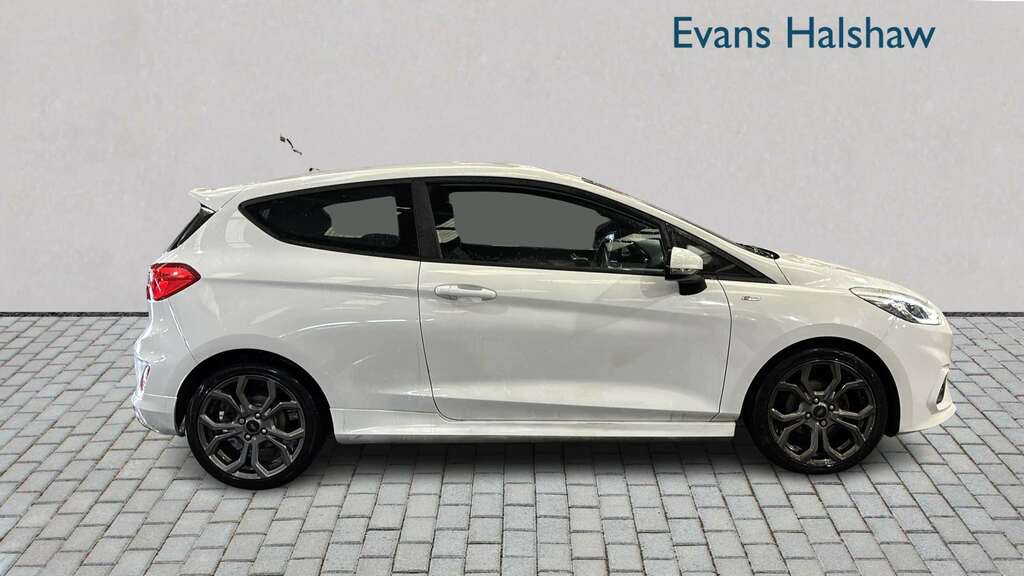Ford Fiesta 1.0T Ecoboost St-line Hatchback White #3