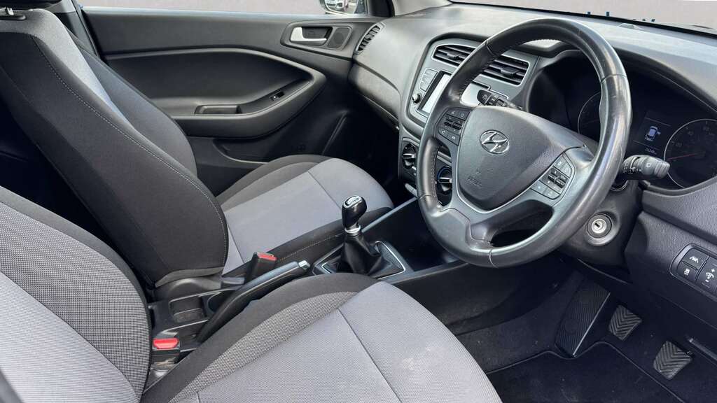 Hyundai I20 1.2 Mpi Play 2019 Blue #3