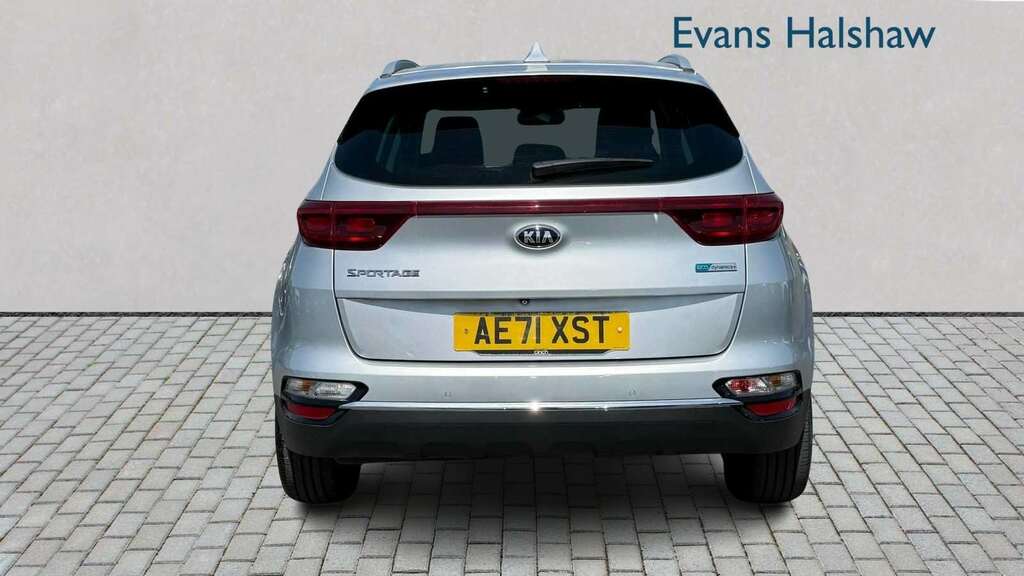Kia Sportage 1.6 Crdi 48V Isg 2 2021 Silver #4