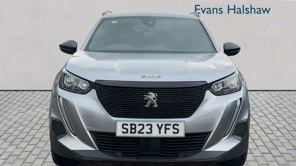 Peugeot 2008 1.2 Puretech Active Premium 2023 Grey #4