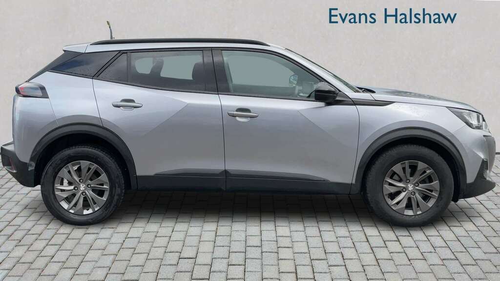 Peugeot 2008 1.2 Puretech Active Premium 2023 Grey #3