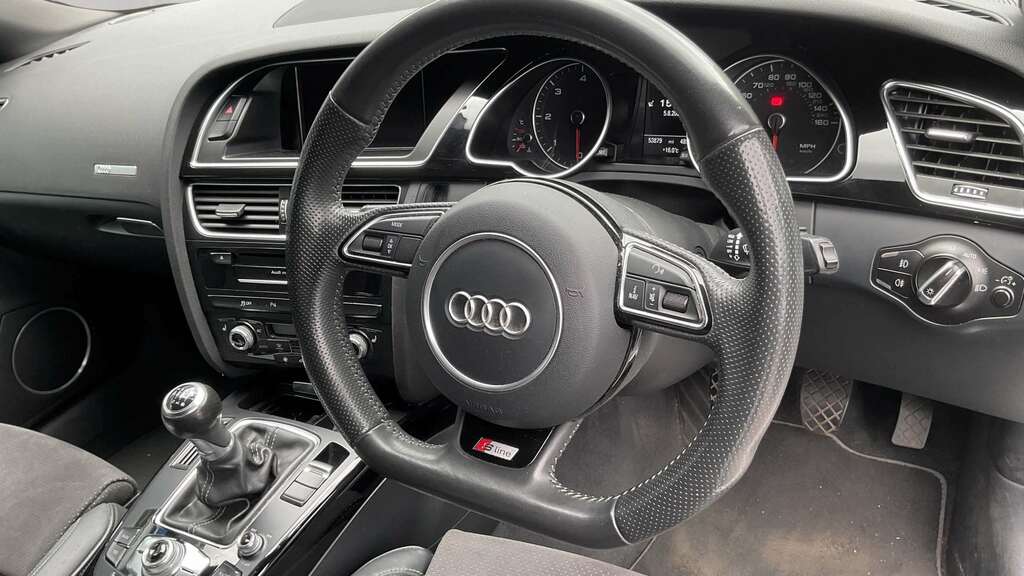 Audi A5 2.0 Tdi 177 Black Edition 5 Seat 2013 White #6