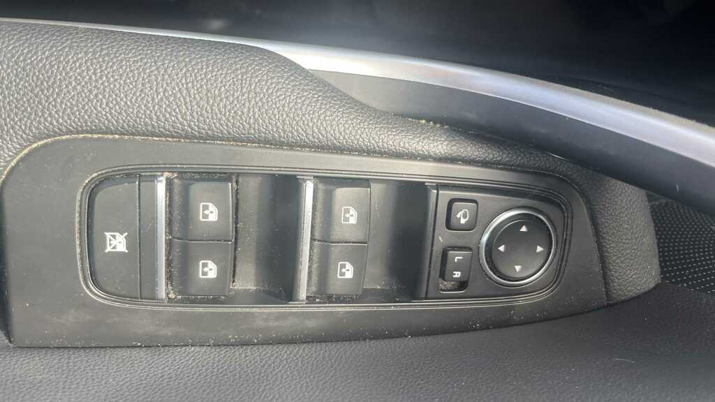 Kia Xceed 1.6 Gdi 8.9Kwh 4 Suv Plug-in Hybrid Dct Black #18