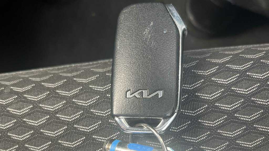 Kia Xceed 1.6 Gdi 8.9Kwh 4 Suv Plug-in Hybrid Dct Black #20