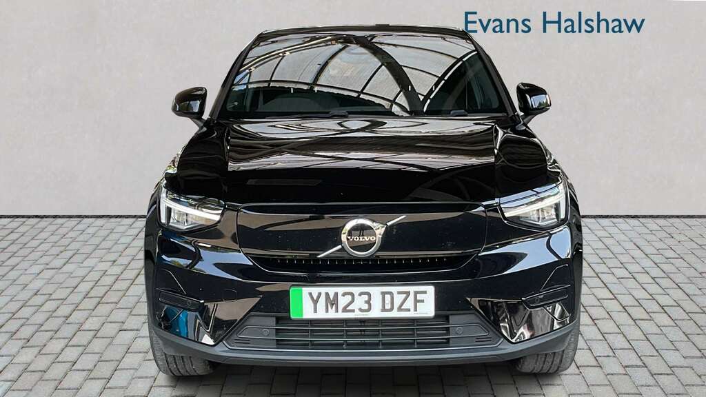 Volvo C40 170Kw Recharge Core 69Kwh 2023 Black #4