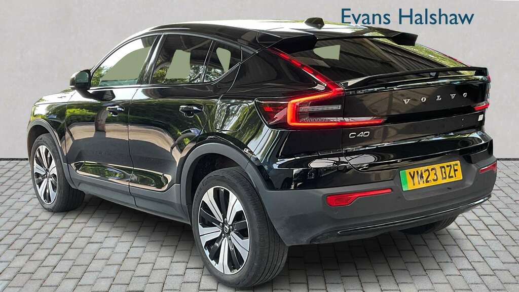 Volvo C40 170Kw Recharge Core 69Kwh 2023 Black #2