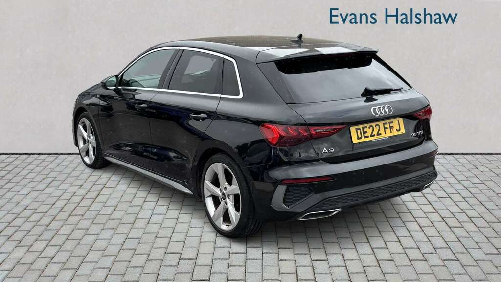 Audi A3 35 Tfsi Edition 1 S Tronic Comfortsound White #2
