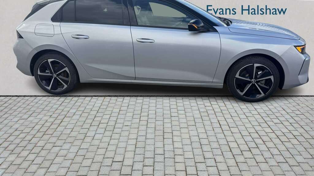 Vauxhall Astra 1.2 Turbo 130 Ultimate 2026 Blue #8