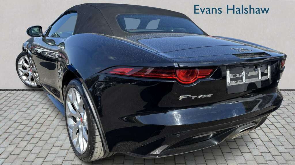 Jaguar F-Type 2.0 R-dynamic 2020 Black #2