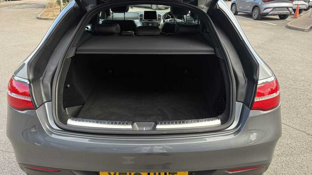 Mercedes-Benz GLE Coupe 350D V6 Amg Night Edition Premium Plus Coupe Grey #20