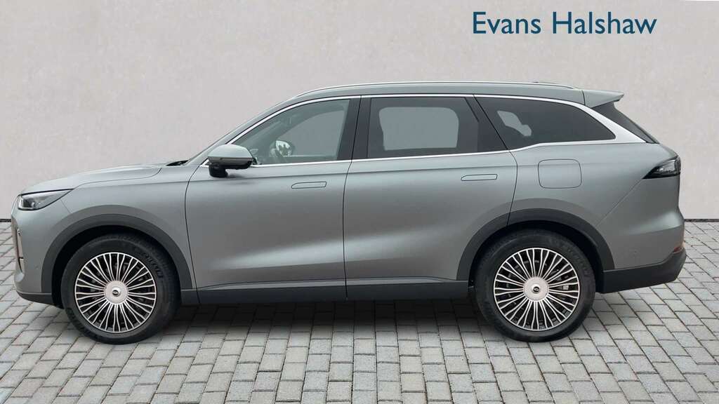 Chery Tiggo 9 1.5T Phev Summit Dht Awd 2026 Grey #3