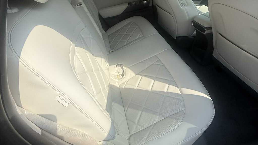 Genesis GV60 234Kw Sport 84Kwh Awd 2026 Green #10