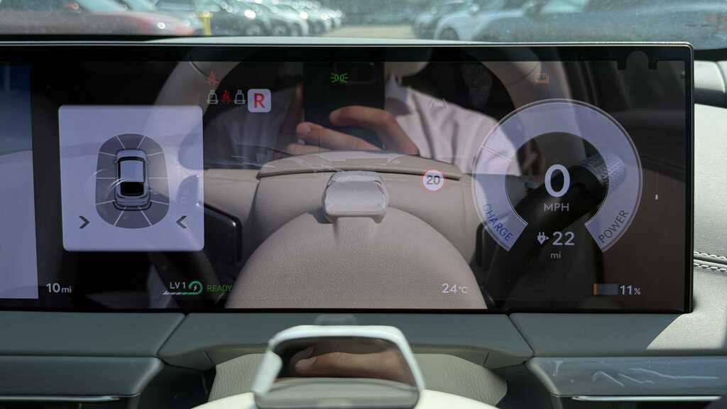 Genesis GV60 234Kw Sport 84Kwh Awd 2026 Green #20