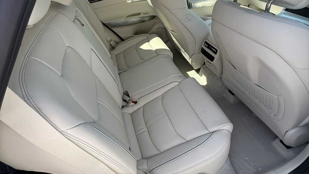 Genesis GV70 84Kwh Dual Motor Pure Suv 4Wd  #10