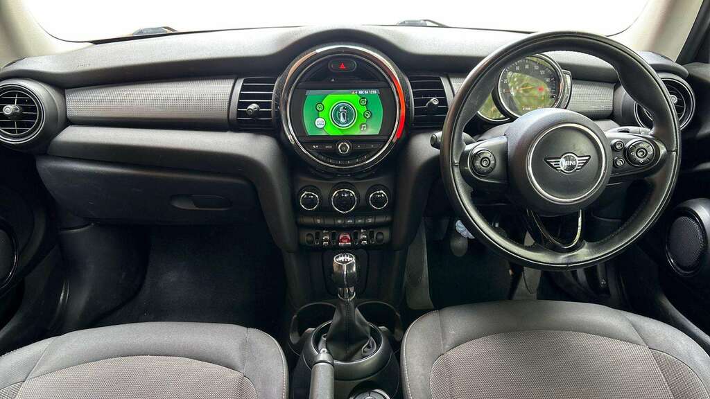 Mini Hatch 1.5 Cooper II 2018 LN68MWZ Black #5