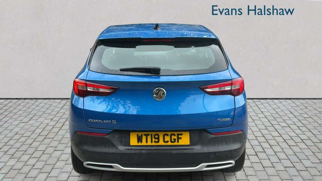 Vauxhall Grandland X 1.2 Turbo Tech Line Nav 8 Speed 2019 Blue #5