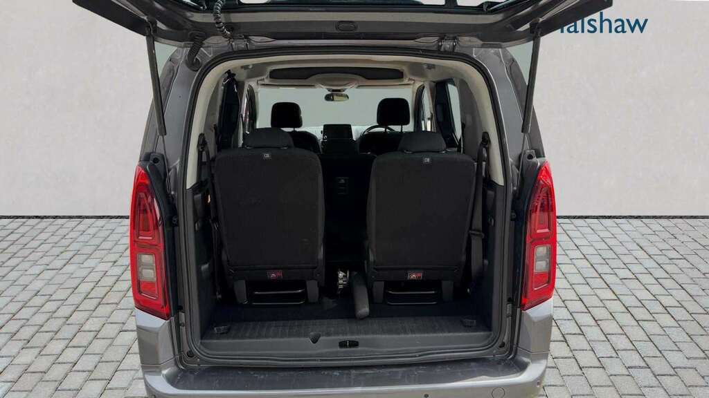 Vauxhall Combo Life 1.5 Turbo D 130 Elite 2022 Grey #6