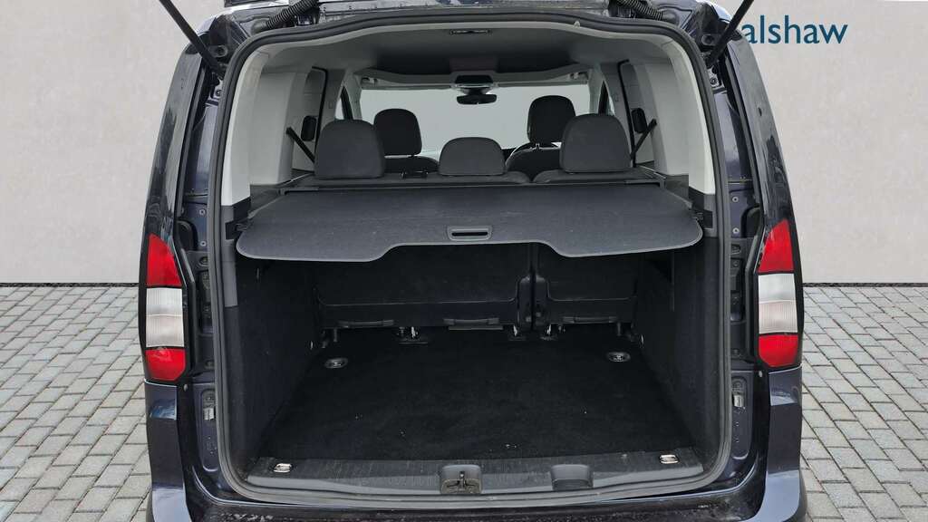 Ford Tourneo Connect 2.0 Ecoblue Titanium 2023 Blue #3