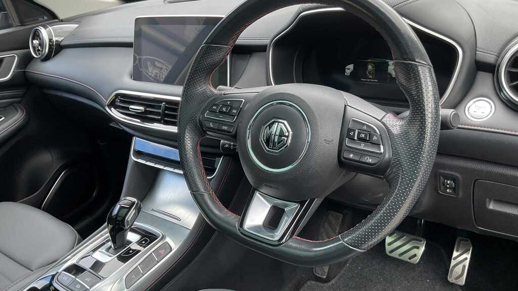 MG HS 1.5 T-gdi Phev Exclusive 2022 Black #6