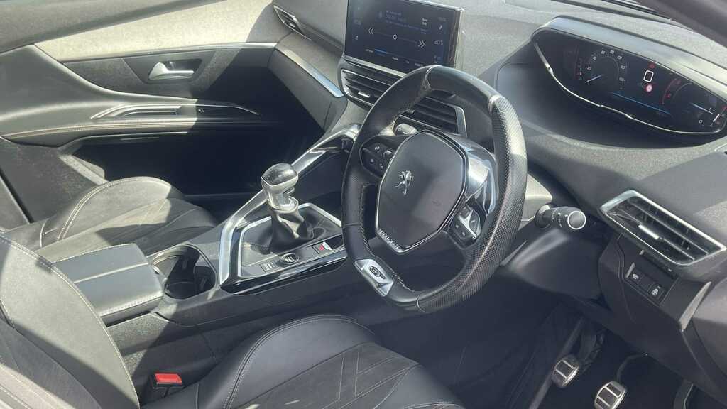Peugeot 5008 1.2 Puretech Gt Eat8 Black #10