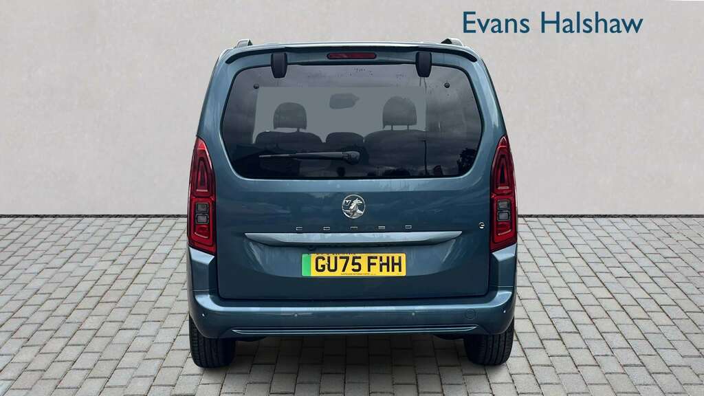 Vauxhall Combo-e Life 100Kw Ultimate 52Kwh 2025 Blue #5