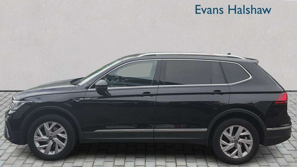 Volkswagen Tiguan Allspace 1.5 Tsi Life Dsg 2023 Black #5