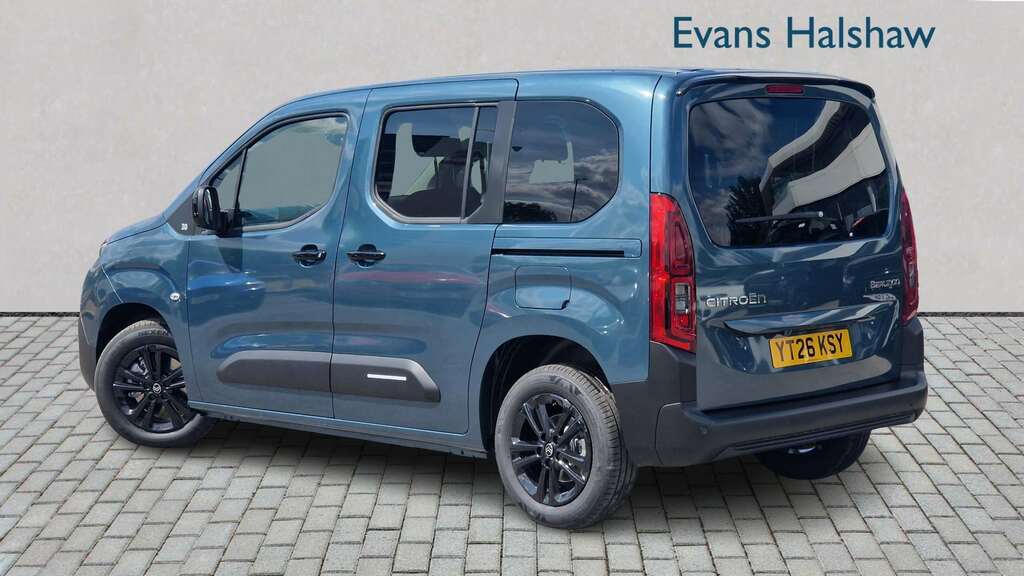 Citroen Berlingo 1.5 D 130 Collection M 2026 Blue #2