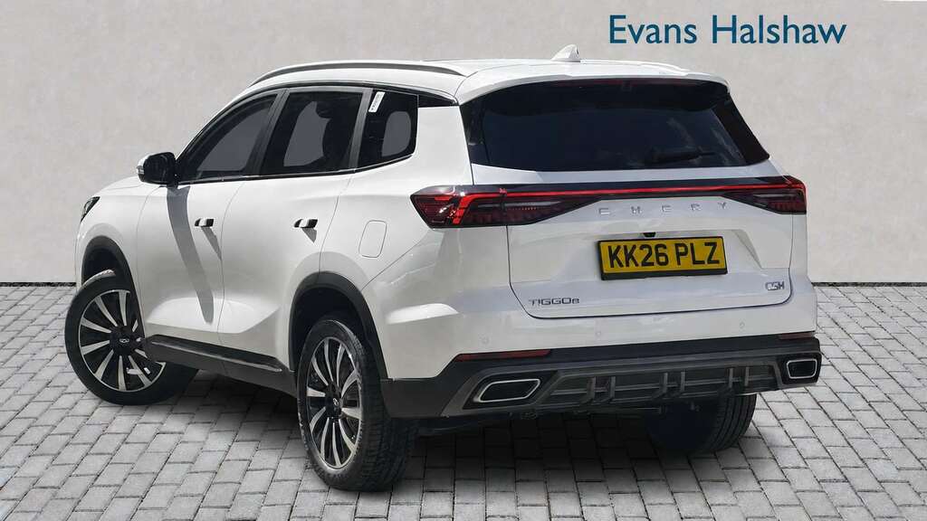 Chery Tiggo 8 1.5T Phev Summit Dht 2026 White #2