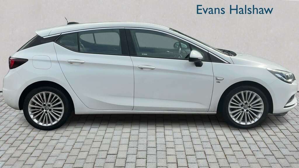 Vauxhall Astra 1.4T 16V 150 Elite 2016 White #3